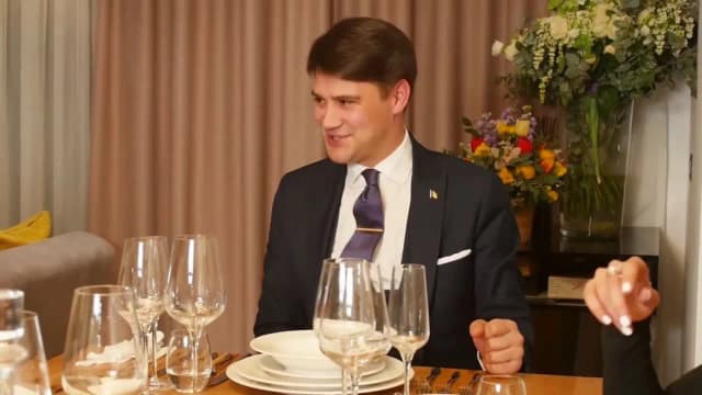Cu și despre legende urbane. Reguli despre Etichetă și Protocol legate de „primul date”.